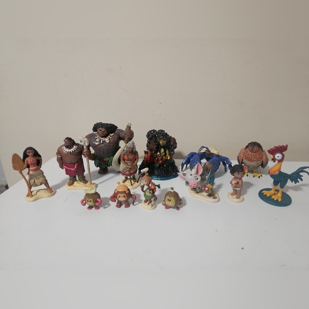 Disney Moana Figurine Set of 14